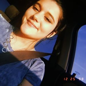 Meet your Posher, Tori